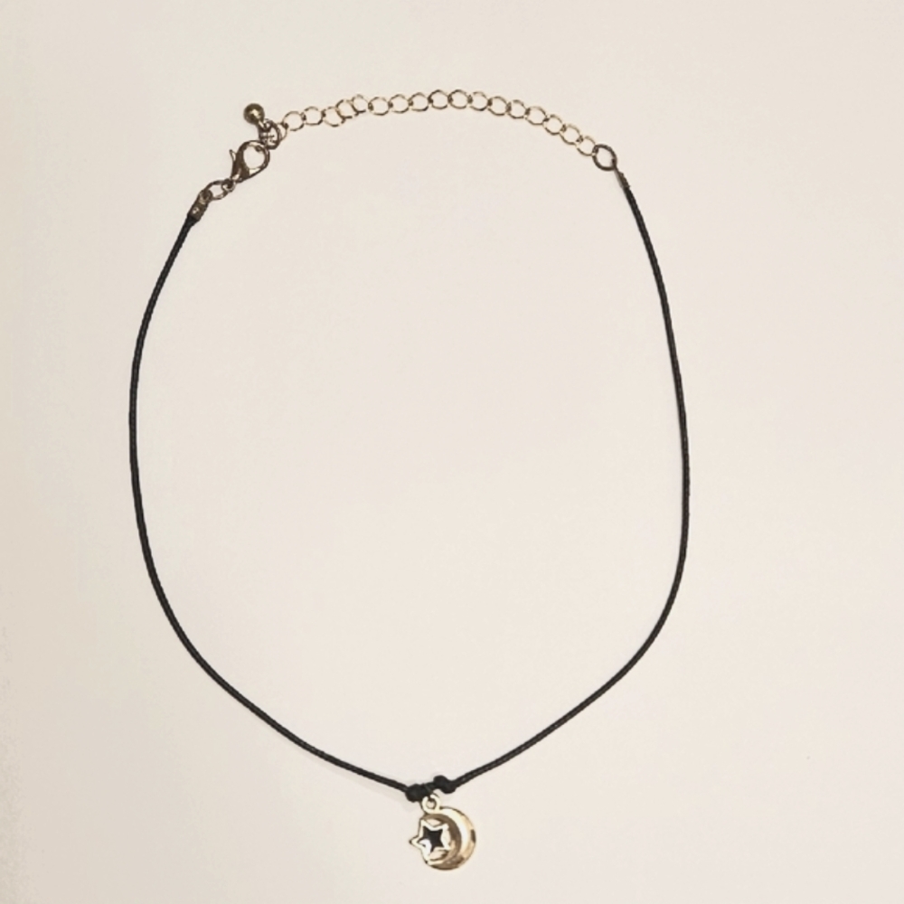 ⚪️🔴5/10$ Gold Moon and Star Pendant Necklace Choker